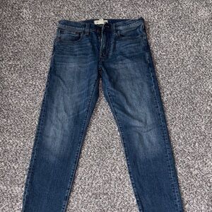 Madewell slim fit Men’s denim jeans. Size 29 x 30.